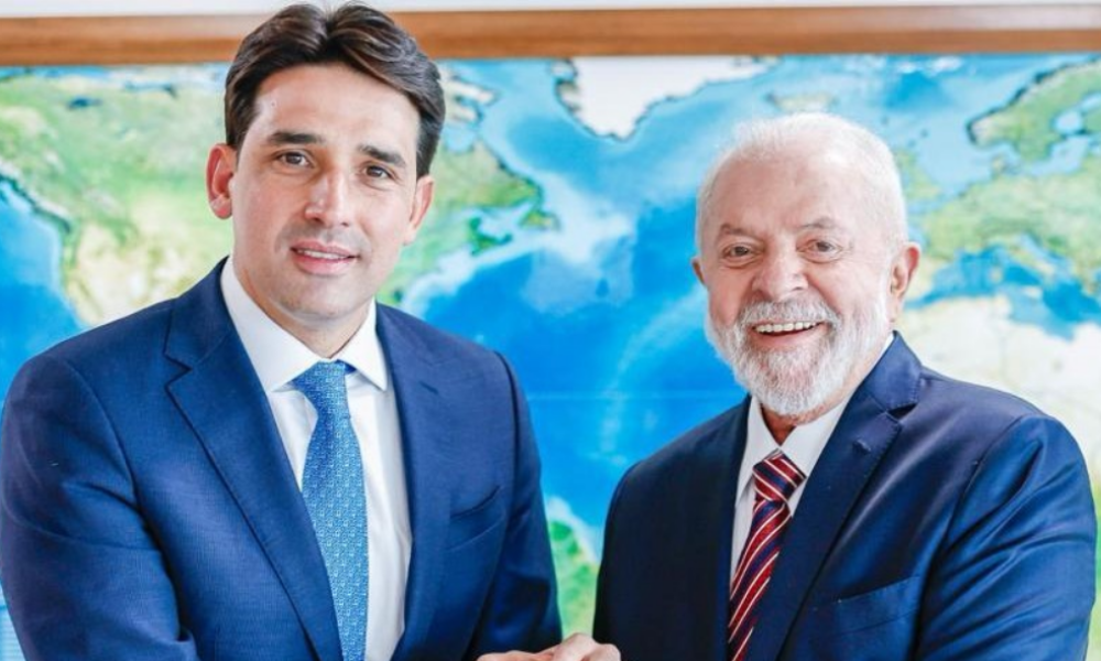 Silvio Costa Filho deixa ministério de Lula para disputar Senado por Pernambuco