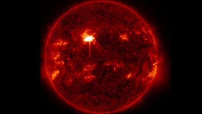 Nasa alerta sobre tempestade solar que atingirá a Terra nos próximos dias