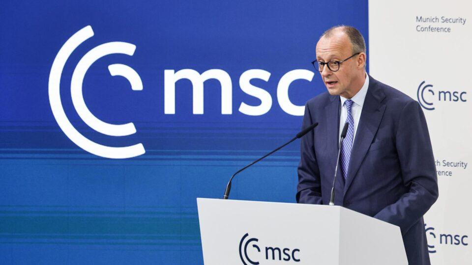 Alemanha diz que EUA perdeu liderança mundial e que Europa não pode importar “guerras culturais” de Trump