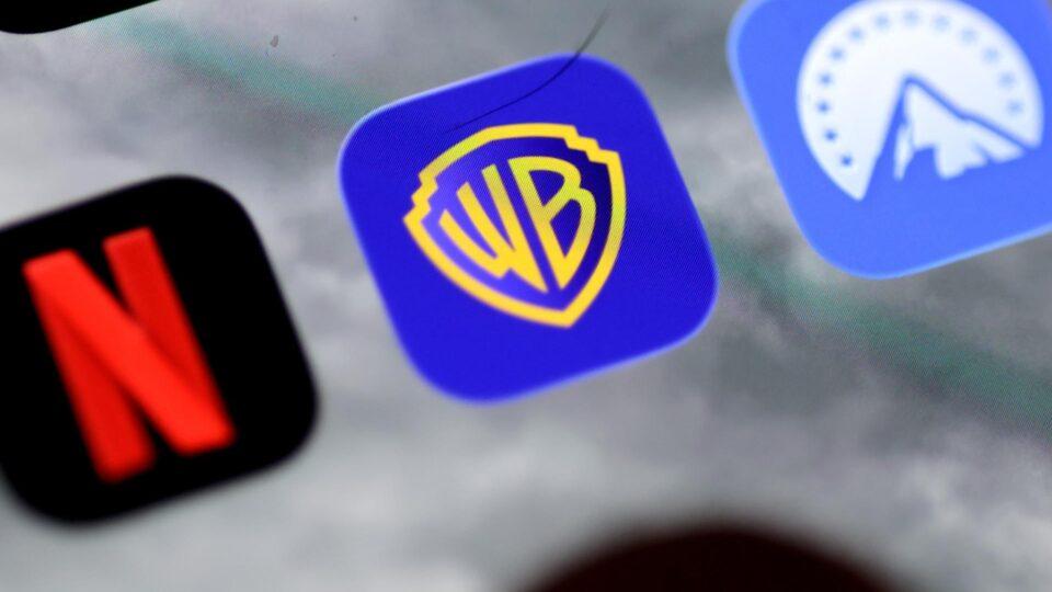 Warner aceita ser comprada por US$ 110 bilhões pela Paramount, diz agência