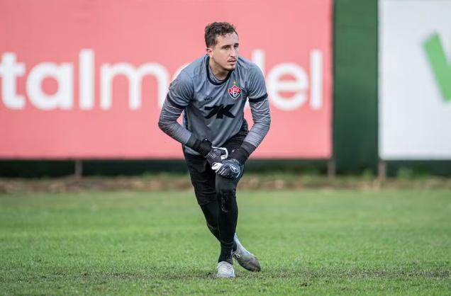Vitória não renova com goleiro Thiago Couto para temporada 2026